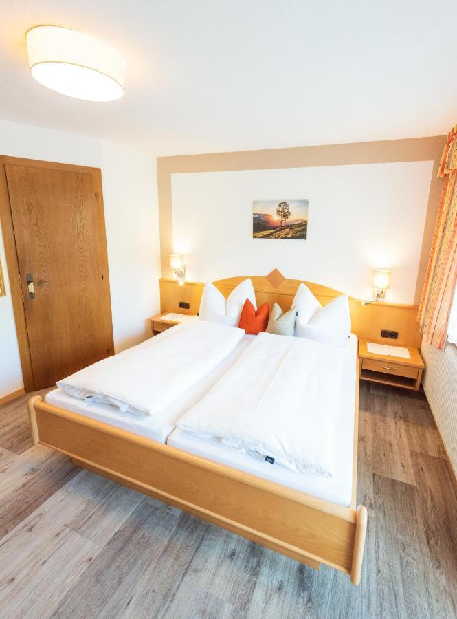 Haus Martina Apartment Tux Bagian luar foto